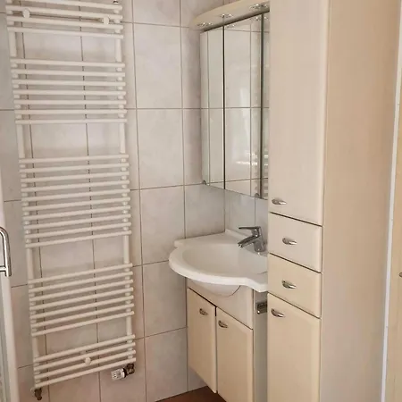 Nice House With Sauna And Steam Bath In A Forest Vakantiehuis *